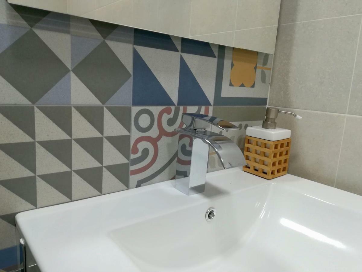 Atico Con Piscina Bellavista Apartment Tudela Exterior foto